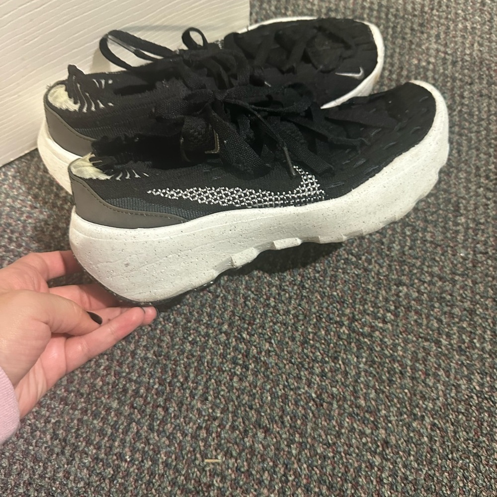 Nike Black and White Women's Sneakers